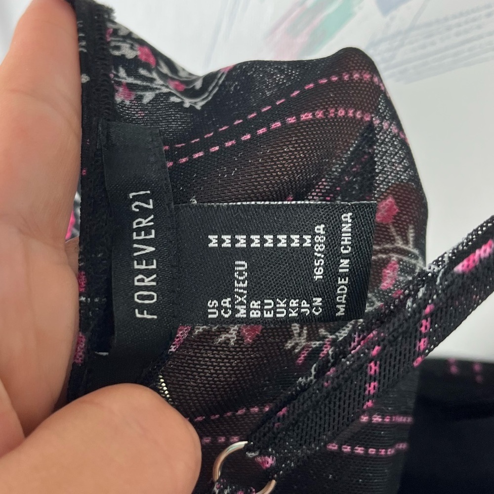 Forever 21 Black Pink Floral Print Cropped Bra Top - Picture 7 of 8